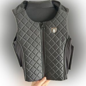 Equestrian Tipperary Contour Flex Back Protector, adult size small.